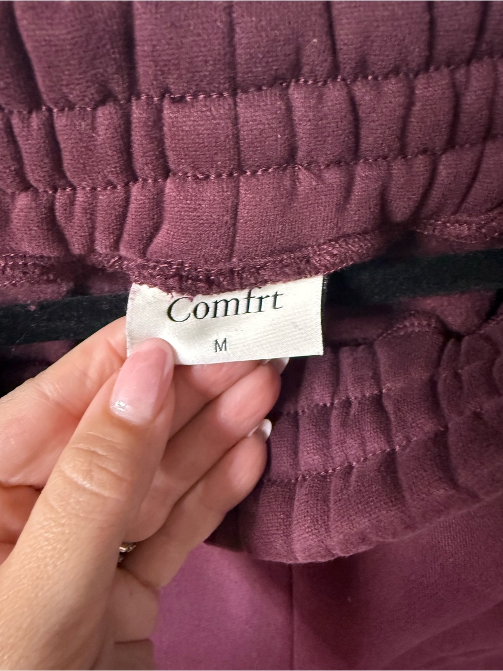 Comfort Clothing Women's Hooded Sweatshirt and Sweatpants in Plum - Picture 4 of 4